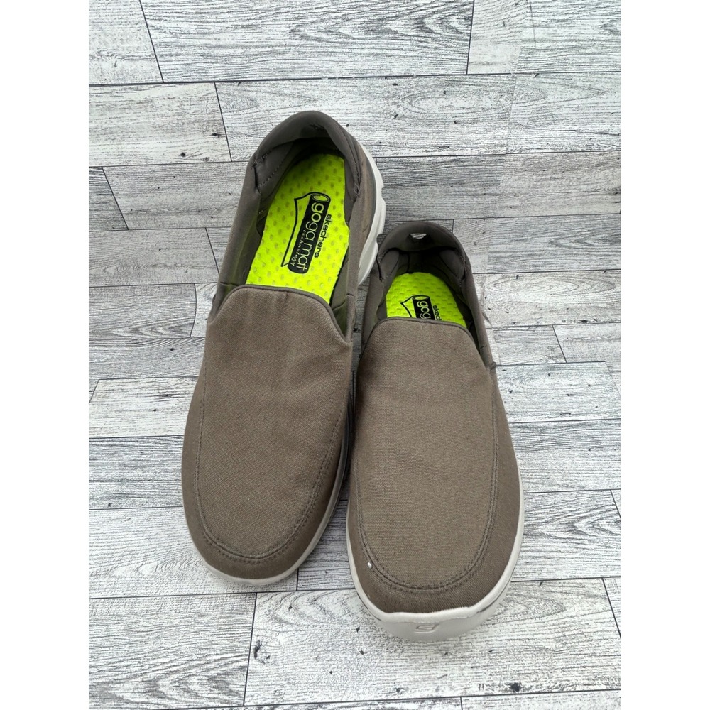 Skechers GoWalk‎ 3 Men Sz 9.5 Khaki Slip On Walking Shoes Goga Mat 53982 KHK
